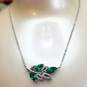 Emerald & Diamond Chip Necklace